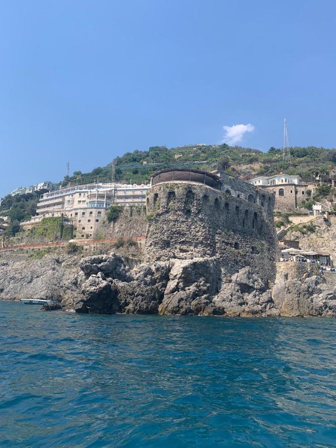 Helios home city center Salerno Exterior foto